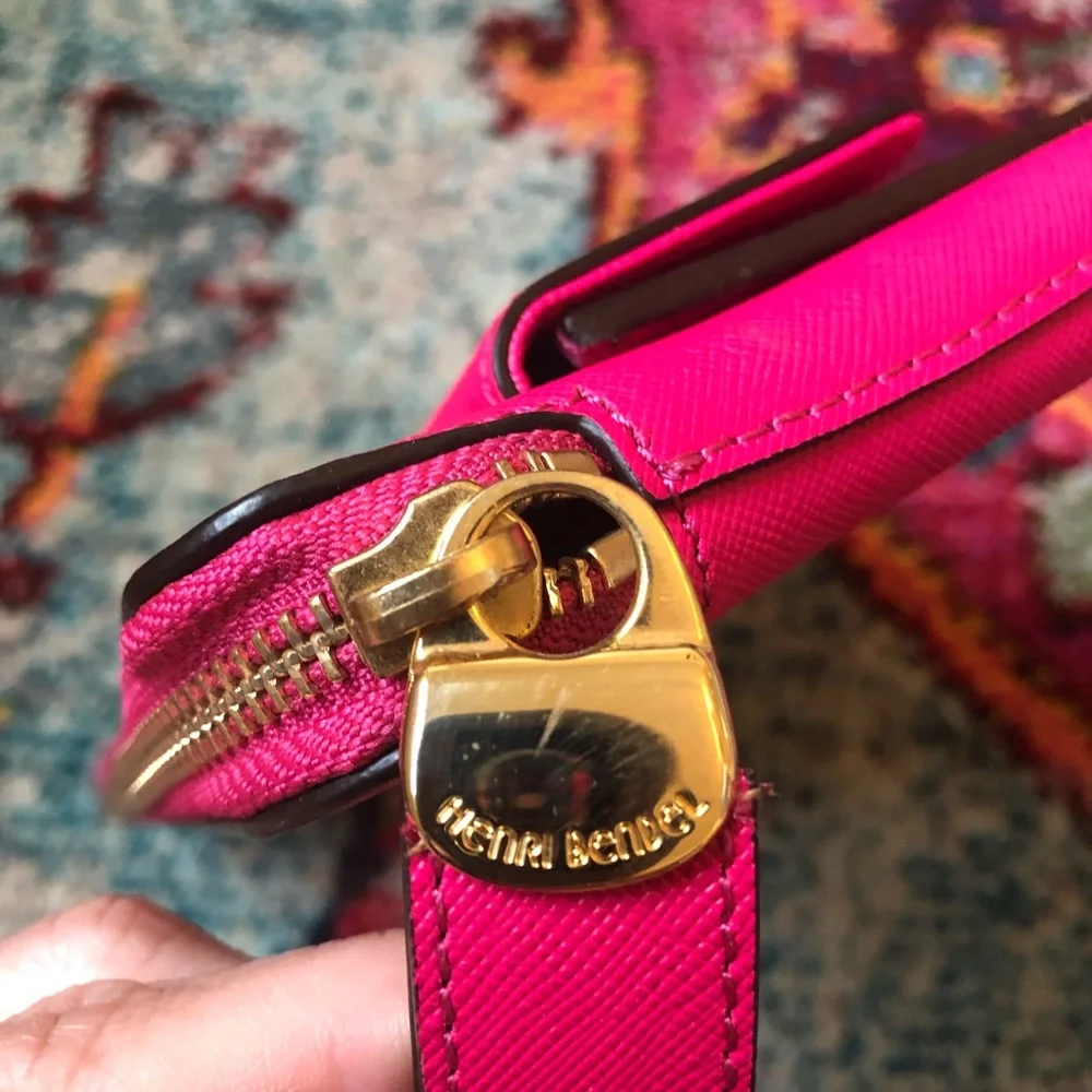 Henri Bendel Bag - Picture 4 of 7
